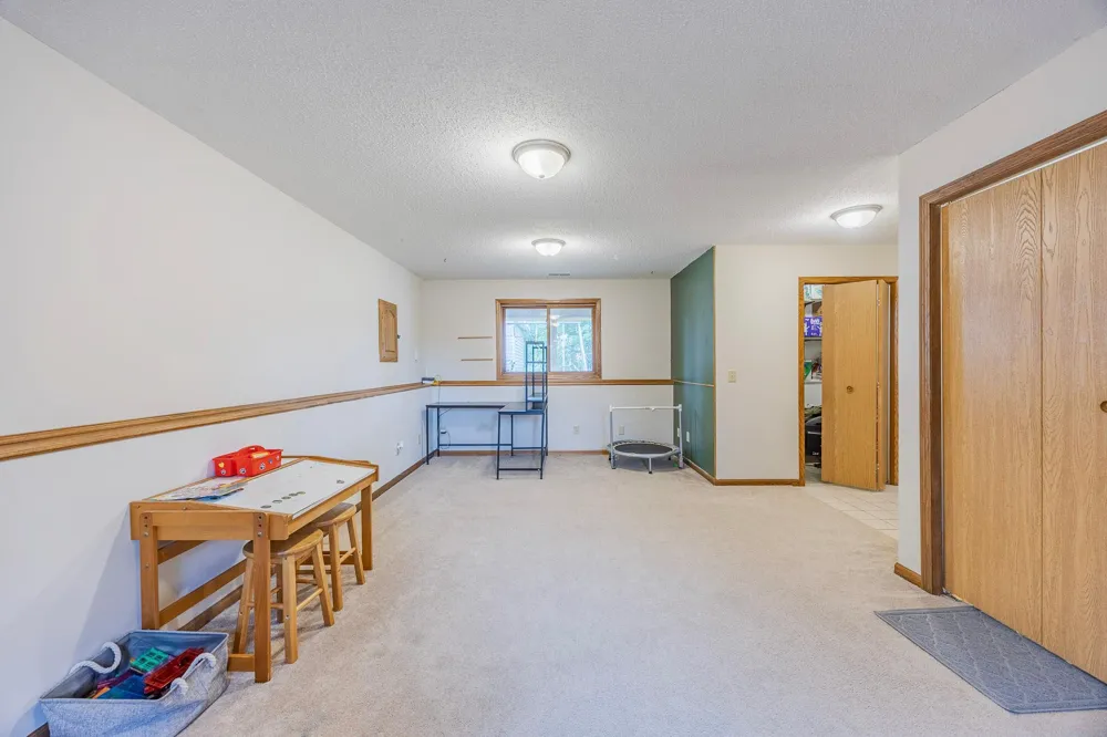 3665 James Court Hastings, MN 55033