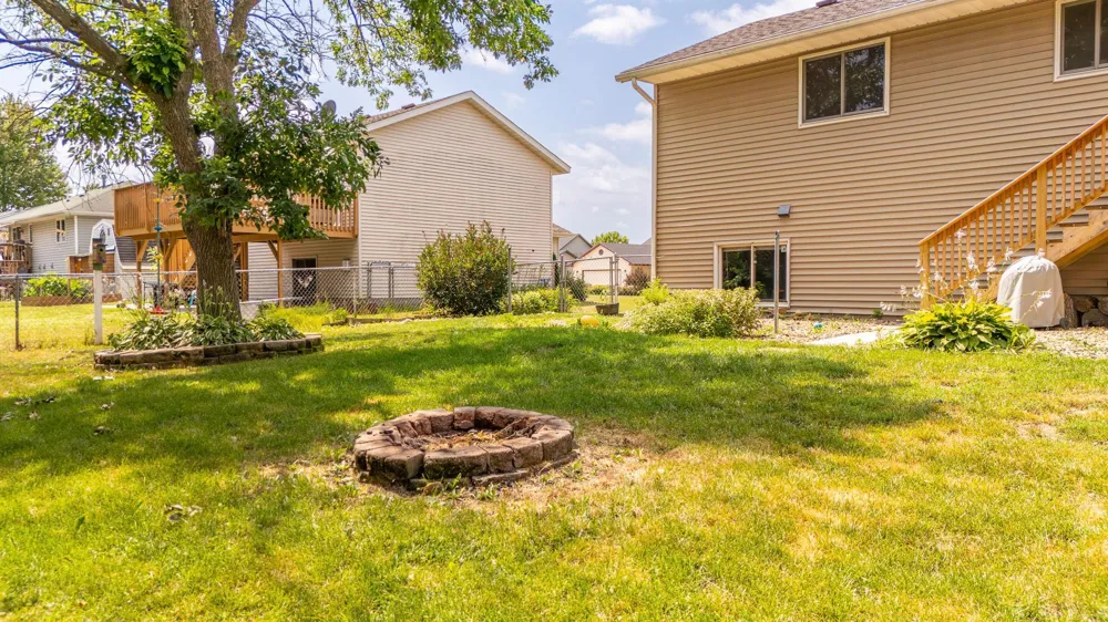 3665 James Court Hastings, MN 55033