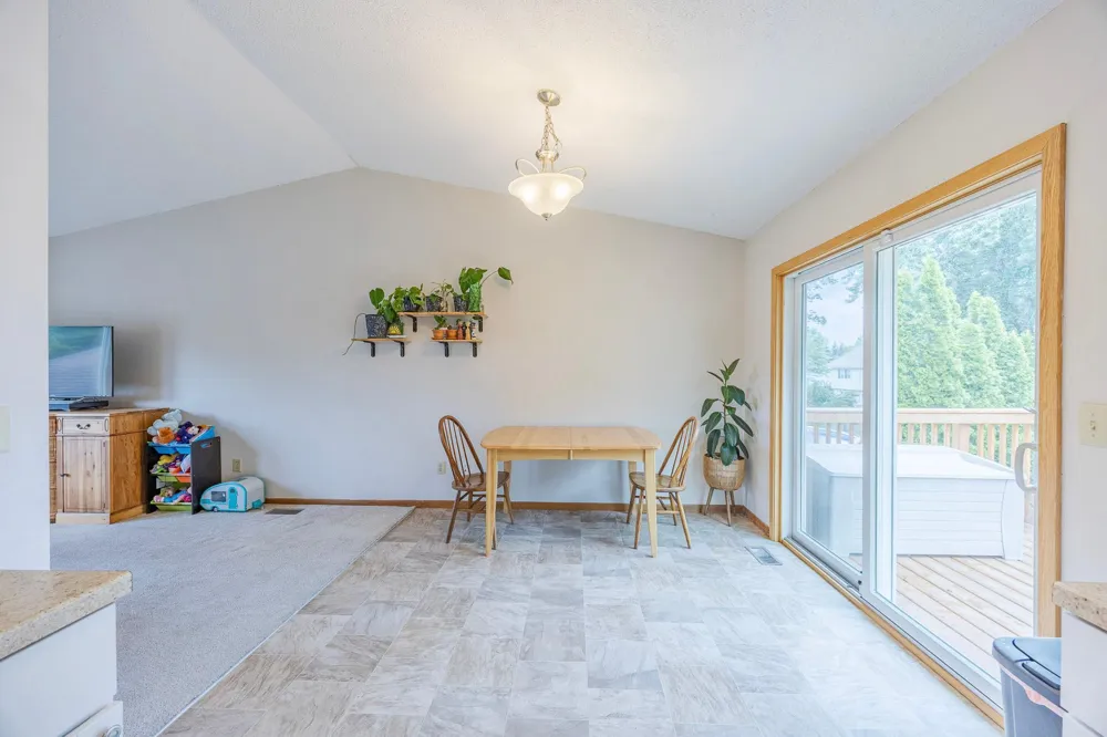 3665 James Court Hastings, MN 55033
