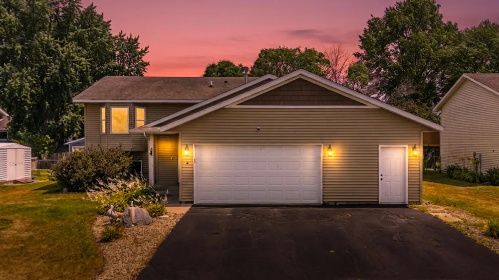 3665 James Court Hastings, MN 55033