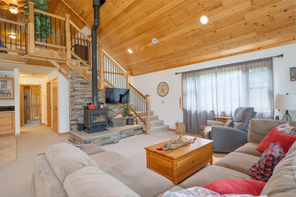52671 Becker Road Bigfork, MN 56628