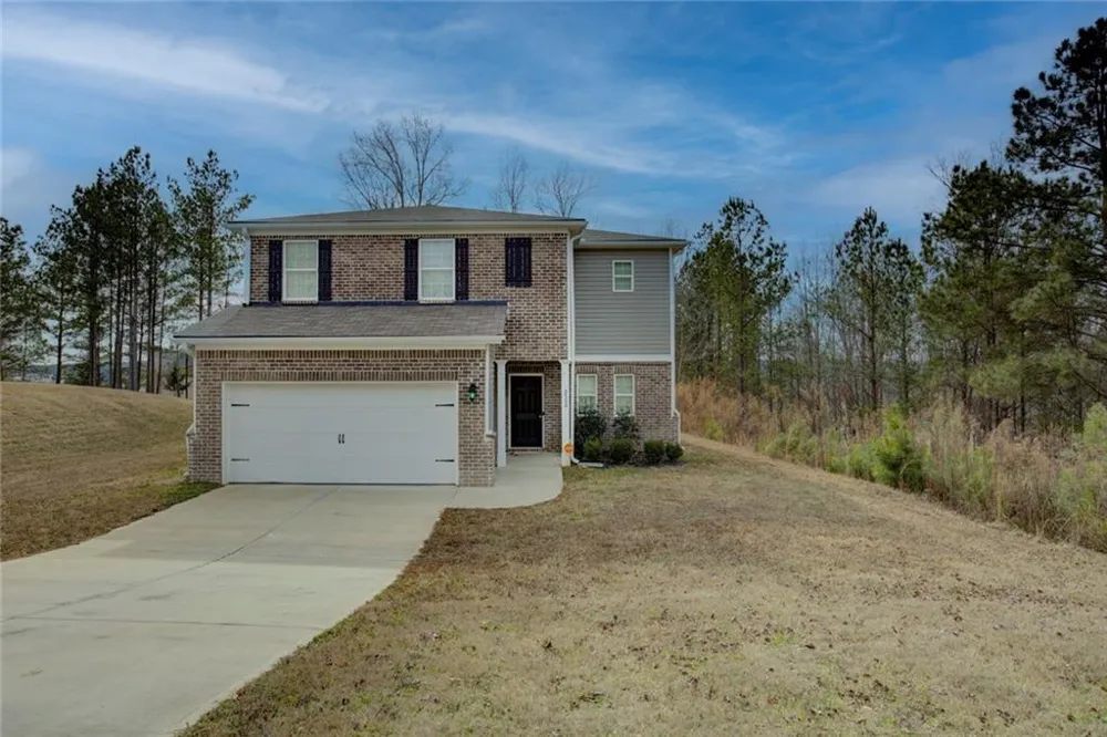 2502 Fraggle Roc Conyers, GA 30012