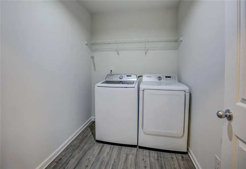 2502 Fraggle Roc Conyers, GA 30012