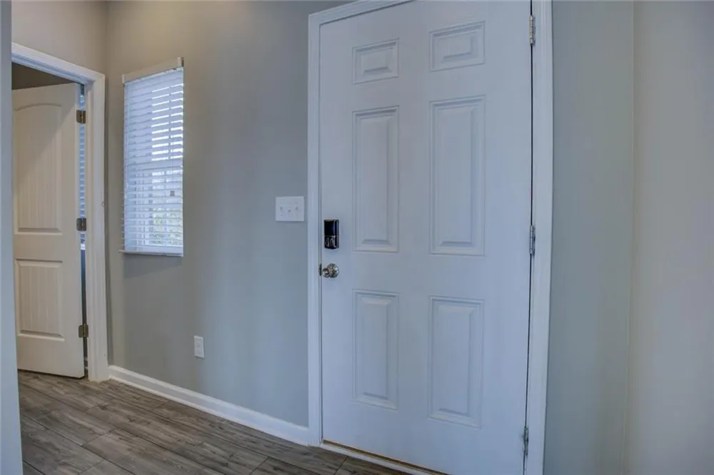 2502 Fraggle Roc Conyers, GA 30012