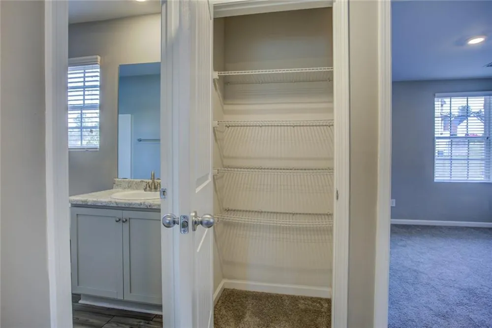 2502 Fraggle Roc Conyers, GA 30012