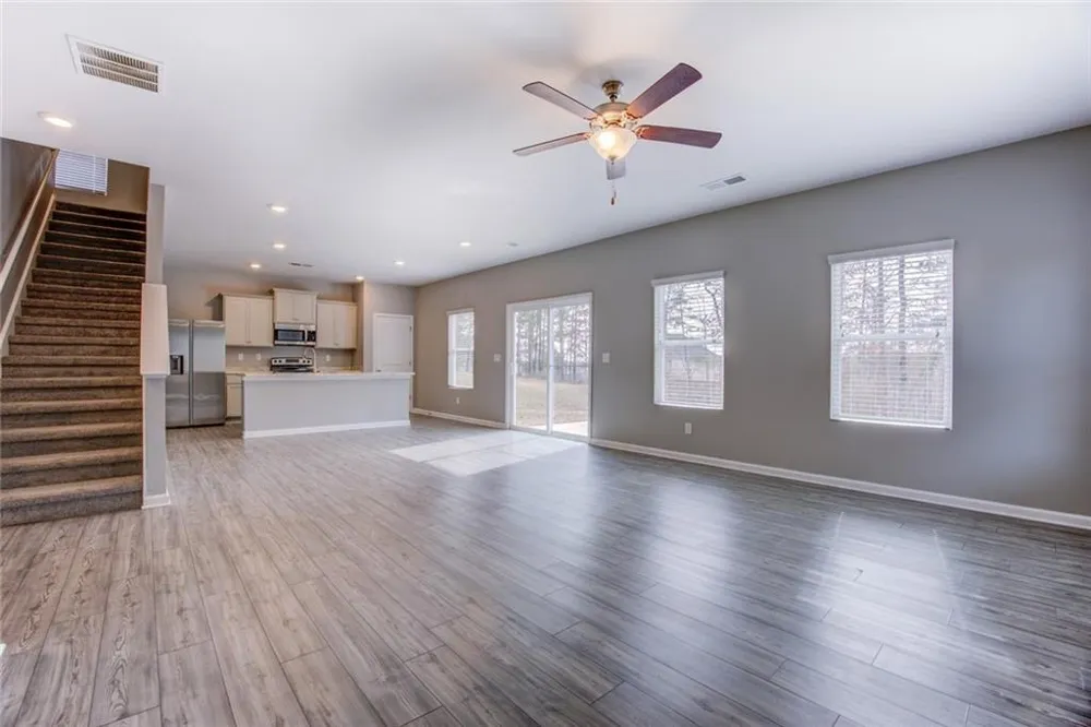 2502 Fraggle Roc Conyers, GA 30012