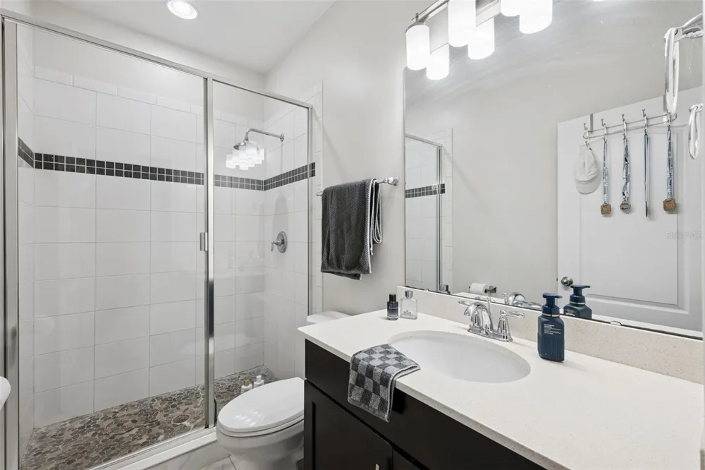 7211 STILL POND LANE Windermere, FL 34786
