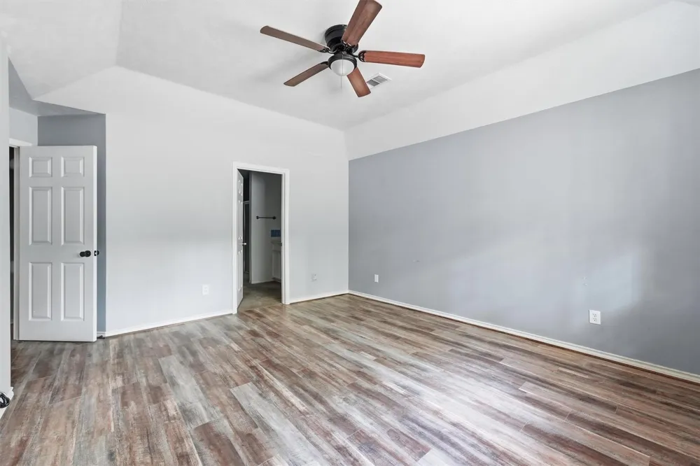 6 Lost Forest Trinity, TX 75862