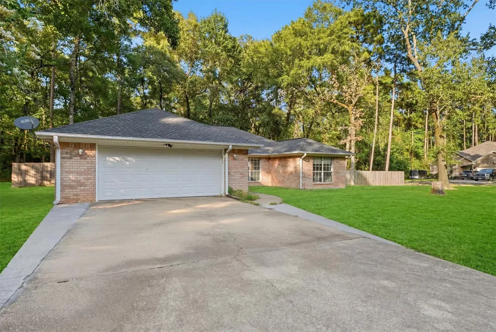 6 Lost Forest Trinity, TX 75862