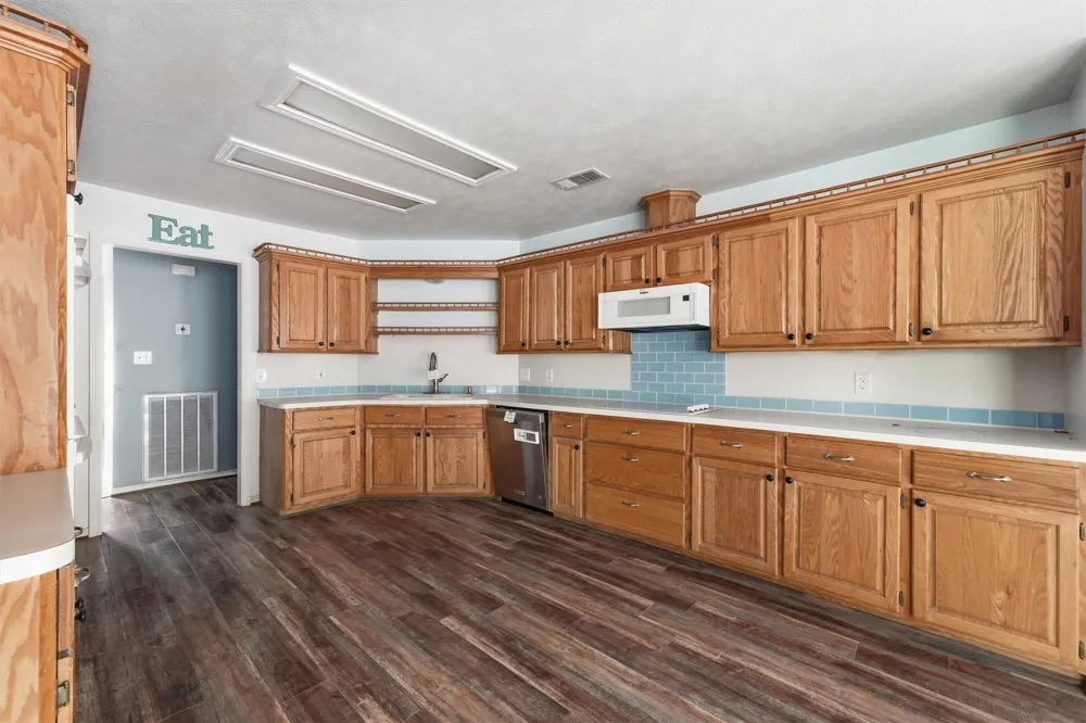6 Lost Forest Trinity, TX 75862