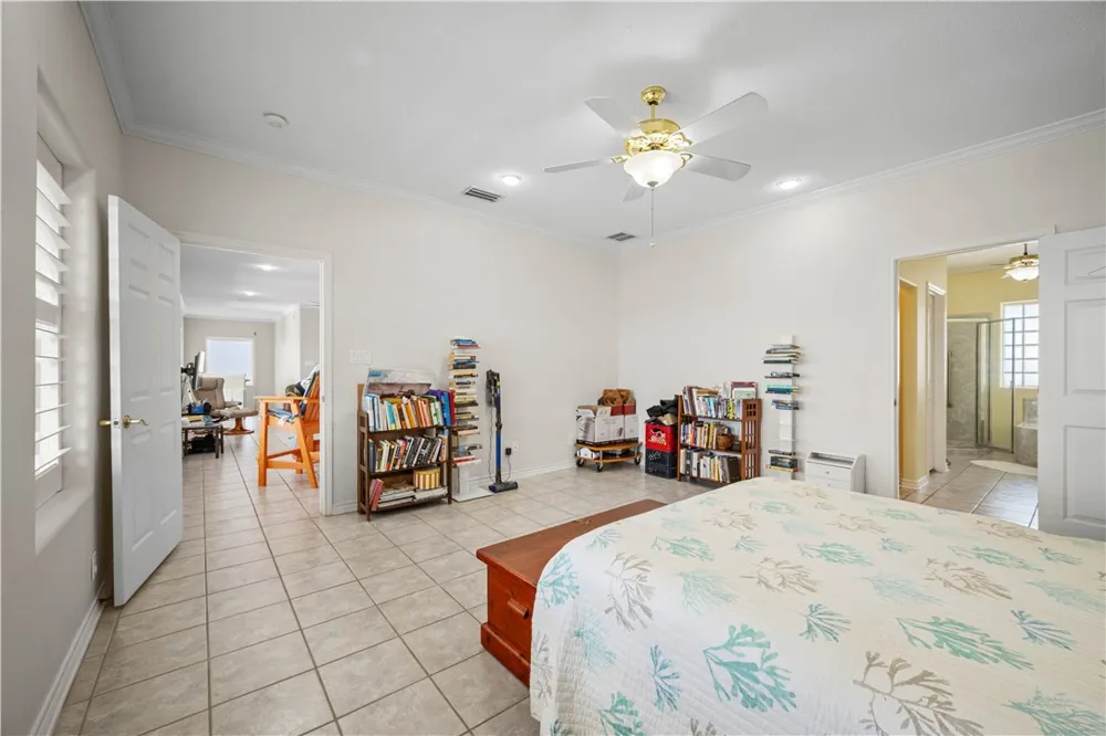 130 Bay Harbor Drive #4 Aransas Pass, TX 78336
