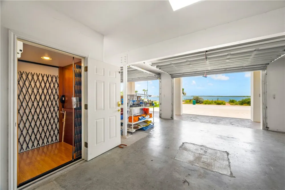 130 Bay Harbor Drive #4 Aransas Pass, TX 78336