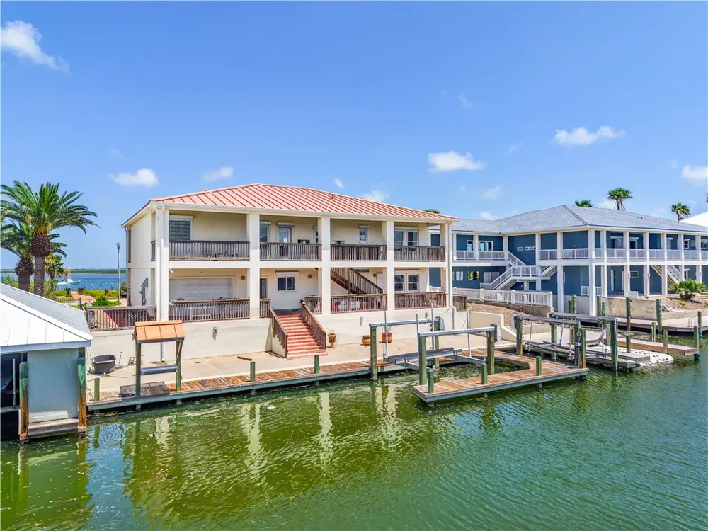 130 Bay Harbor Drive #4 Aransas Pass, TX 78336