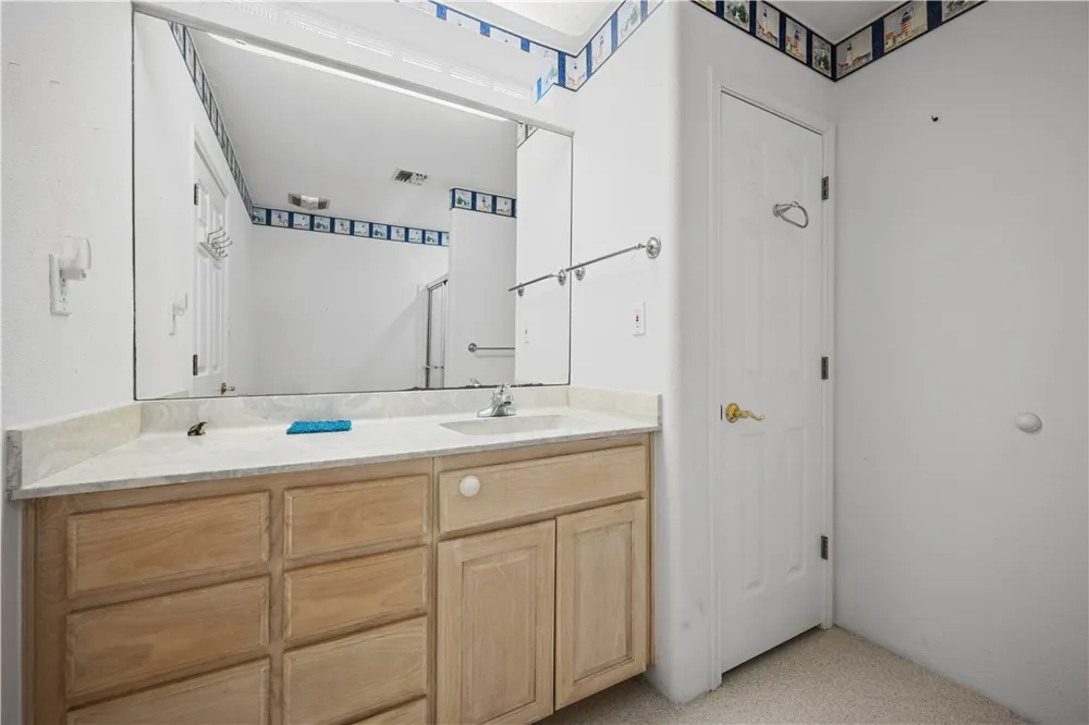 130 Bay Harbor Drive #4 Aransas Pass, TX 78336