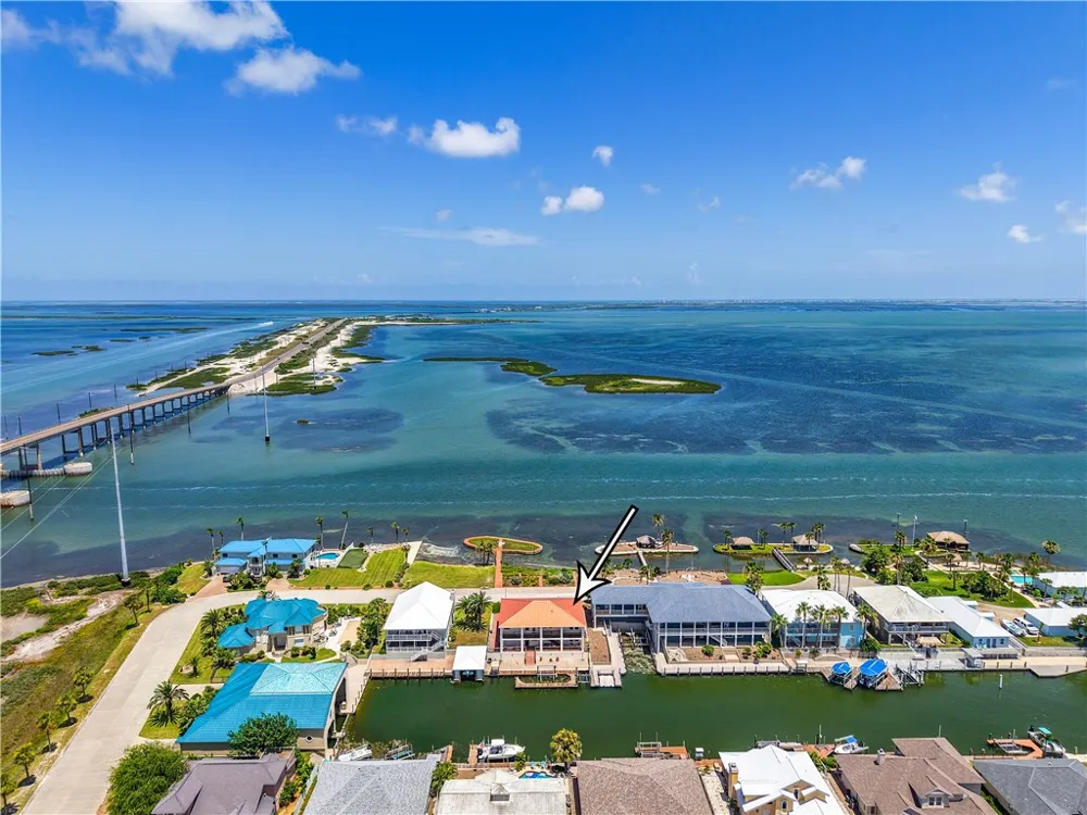 130 Bay Harbor Drive #4 Aransas Pass, TX 78336