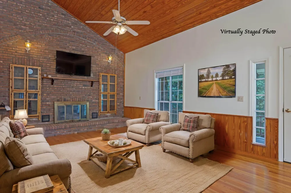 165 Paglen Ridge Drive Pikeville, TN 37367