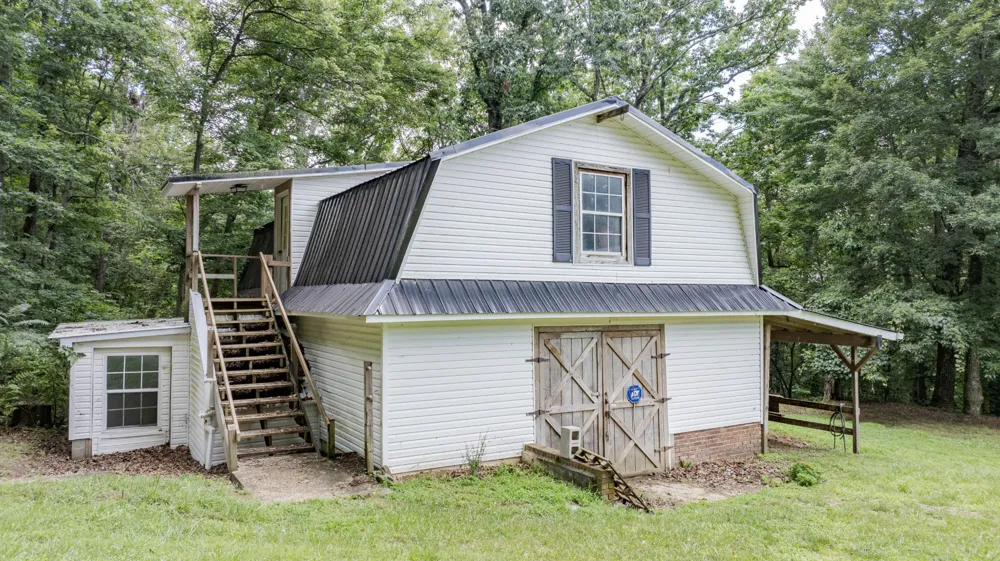 165 Paglen Ridge Drive Pikeville, TN 37367