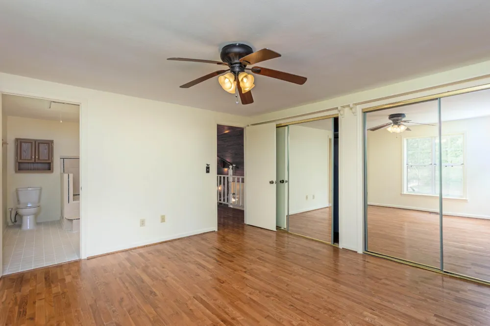 165 Paglen Ridge Drive Pikeville, TN 37367
