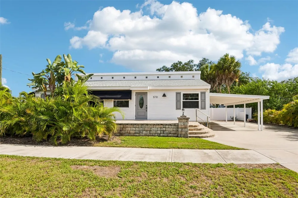 5731 28TH AVENUE S Gulfport, FL 33707