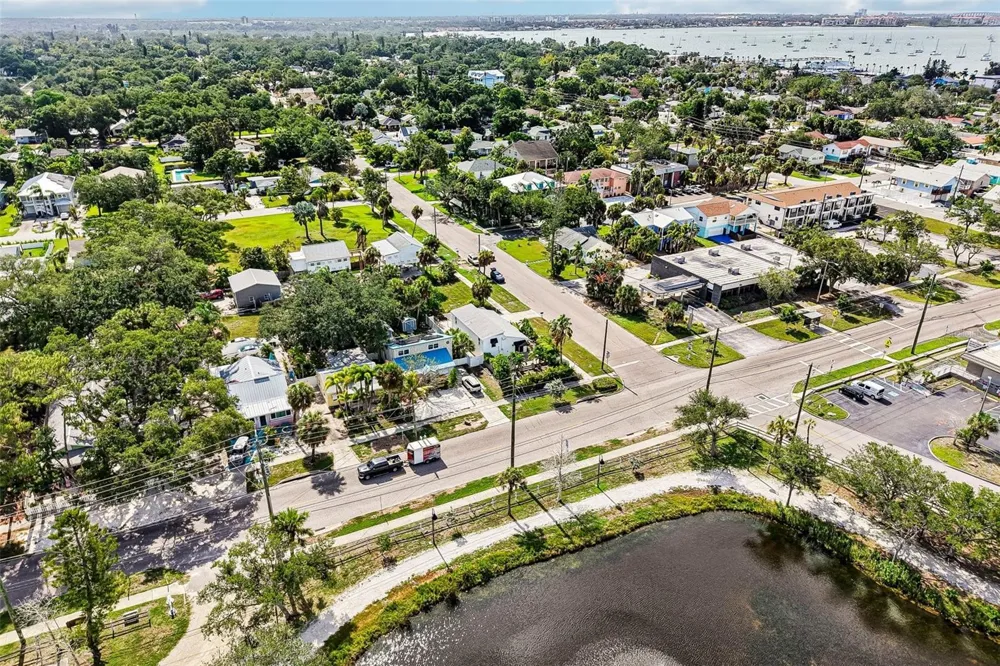 5731 28TH AVENUE S Gulfport, FL 33707