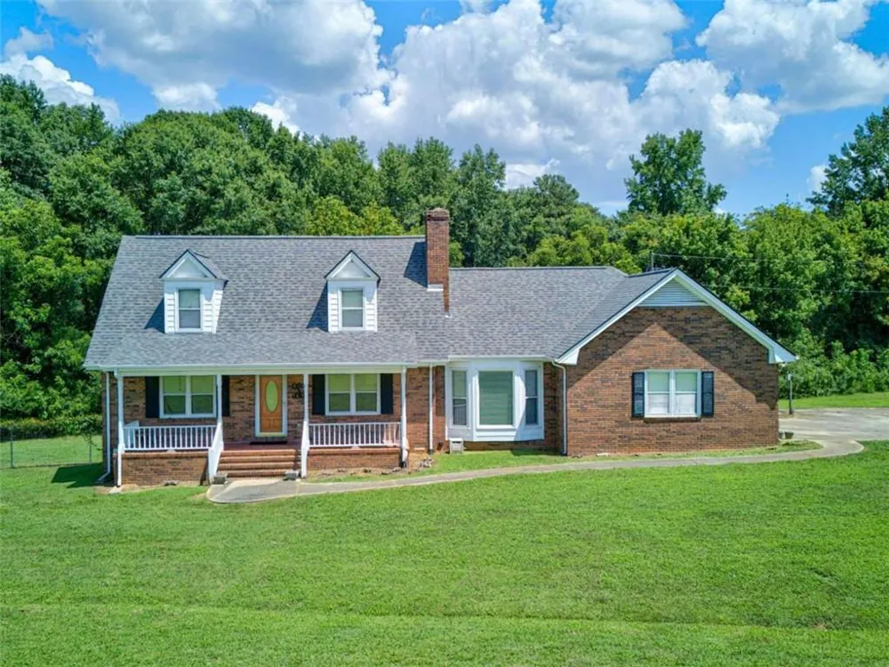 114 Marlow Road Maysville, GA 30558