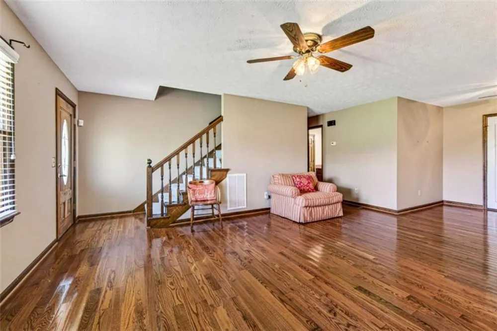 114 Marlow Road Maysville, GA 30558