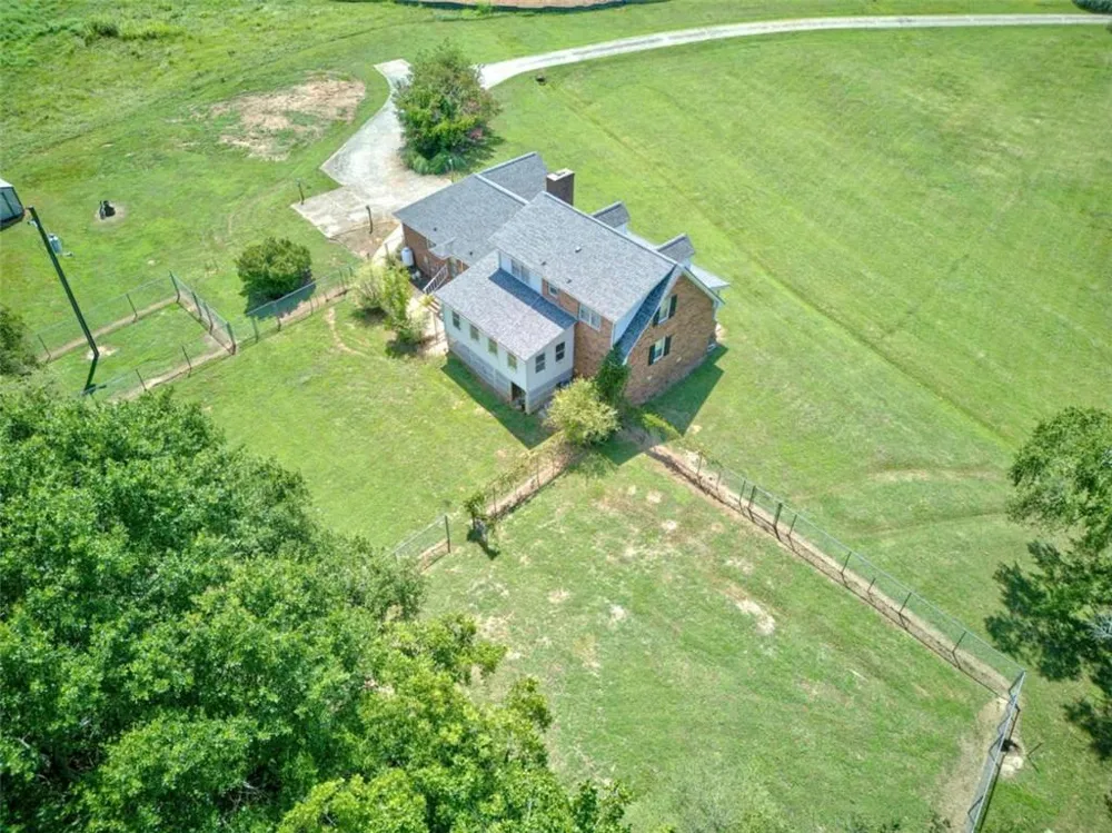 114 Marlow Road Maysville, GA 30558
