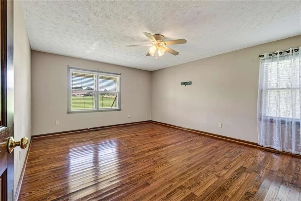 114 Marlow Road Maysville, GA 30558