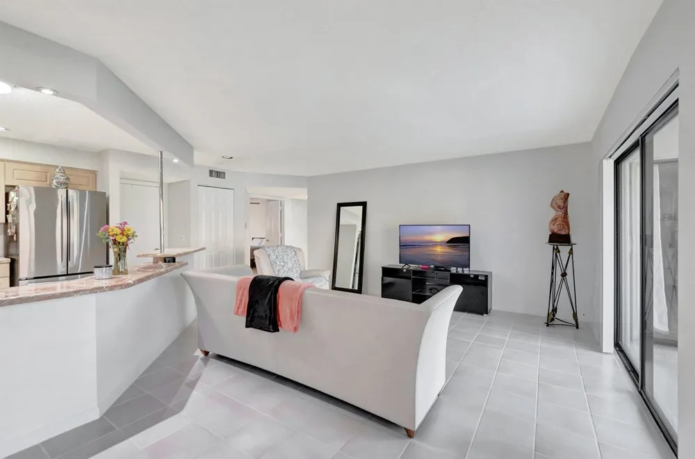 5731 Coach House Circle #A Boca Raton, FL 33486