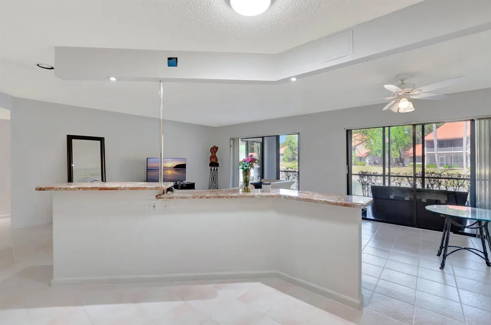 5731 Coach House Circle #A Boca Raton, FL 33486