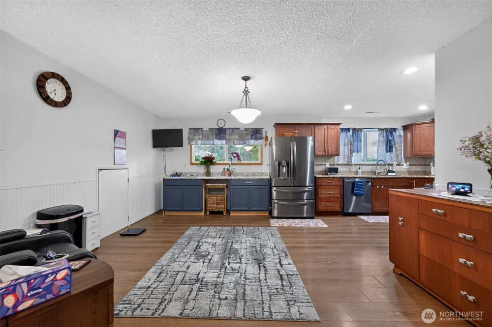 43729 284th Avenue SE Enumclaw, WA 98022