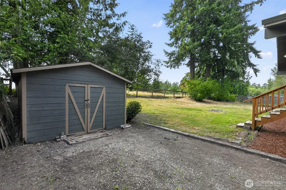 43729 284th Avenue SE Enumclaw, WA 98022