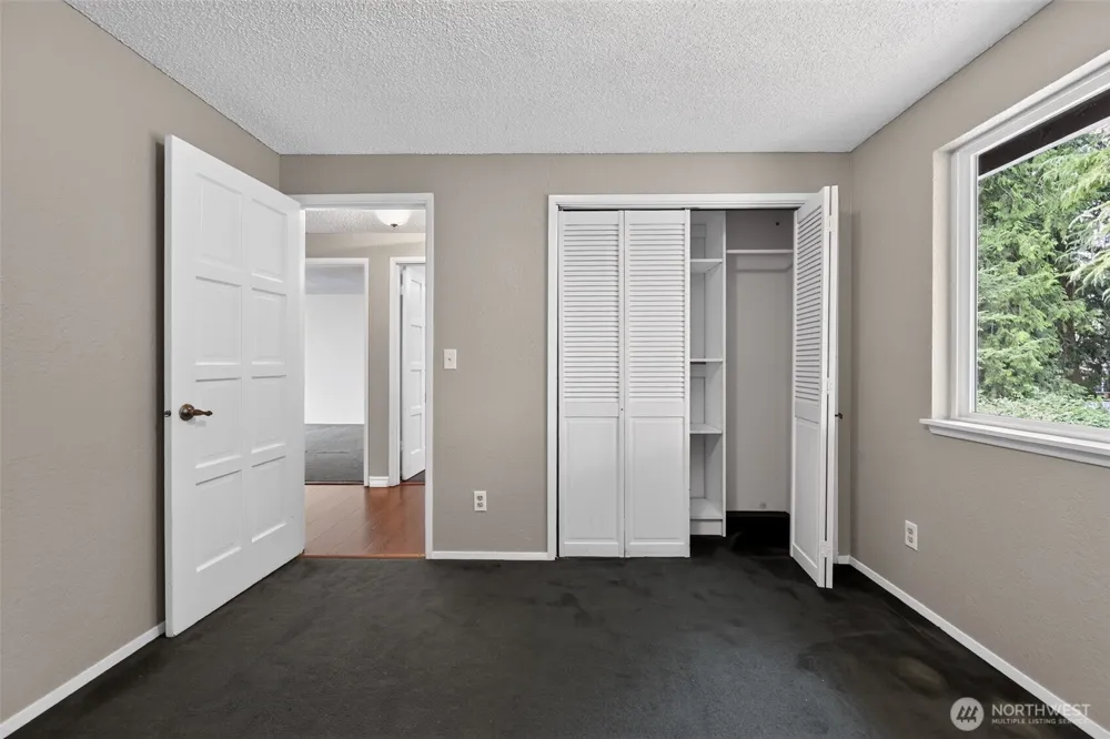 43729 284th Avenue SE Enumclaw, WA 98022