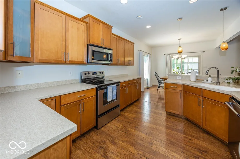 7082 Bitternut Lane Plainfield, IN 46168