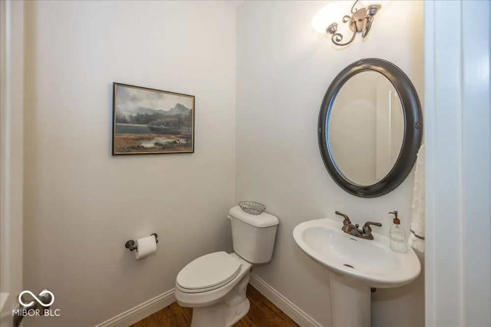7082 Bitternut Lane Plainfield, IN 46168