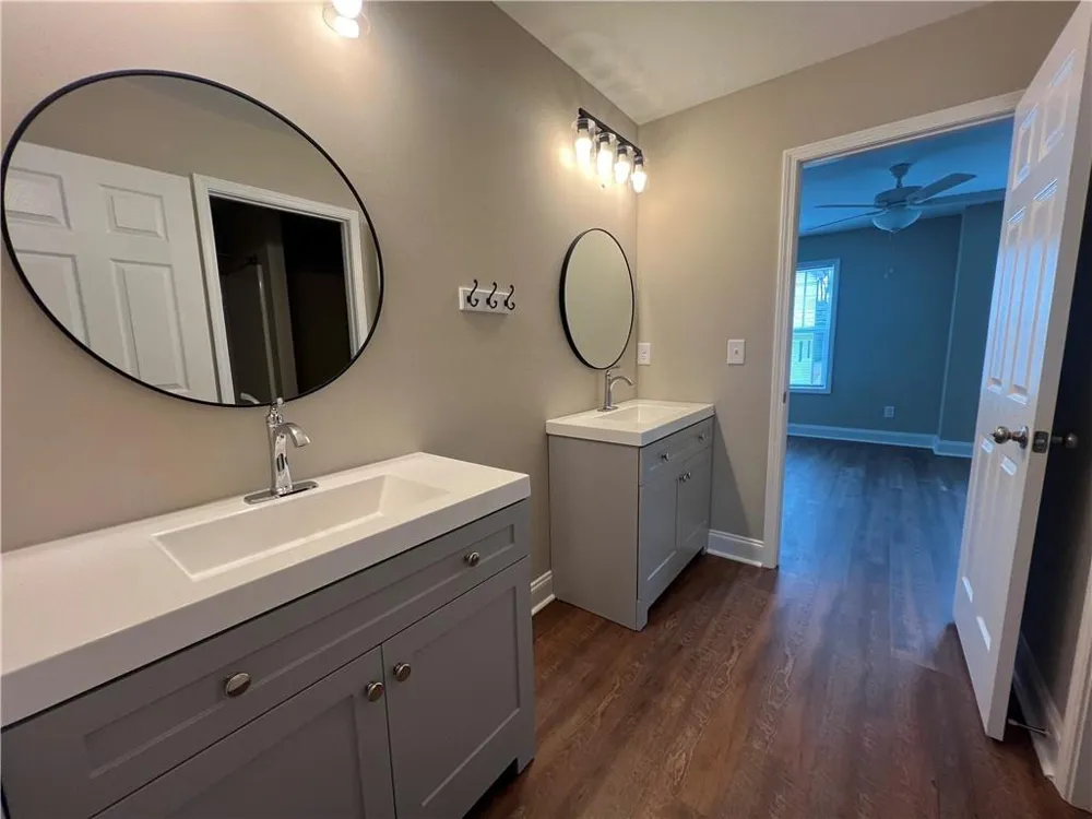 1027 Park Hill Drive Gainesville, GA 30501