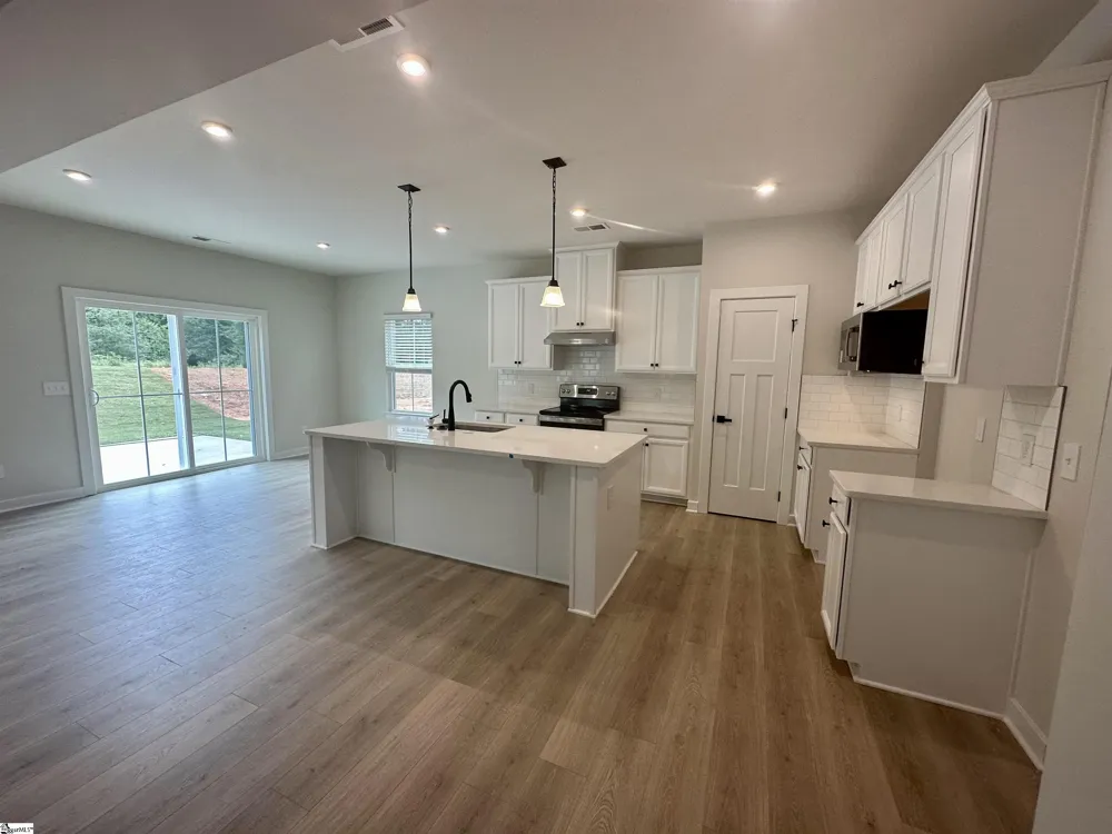 733 Lady Fern Drive Woodruff, SC 29388