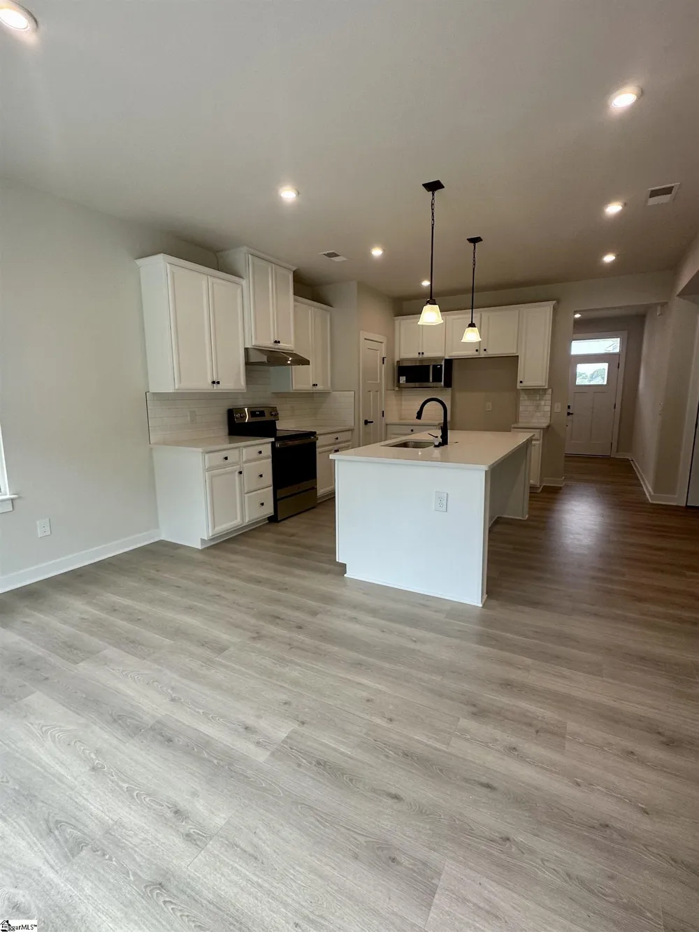 733 Lady Fern Drive Woodruff, SC 29388