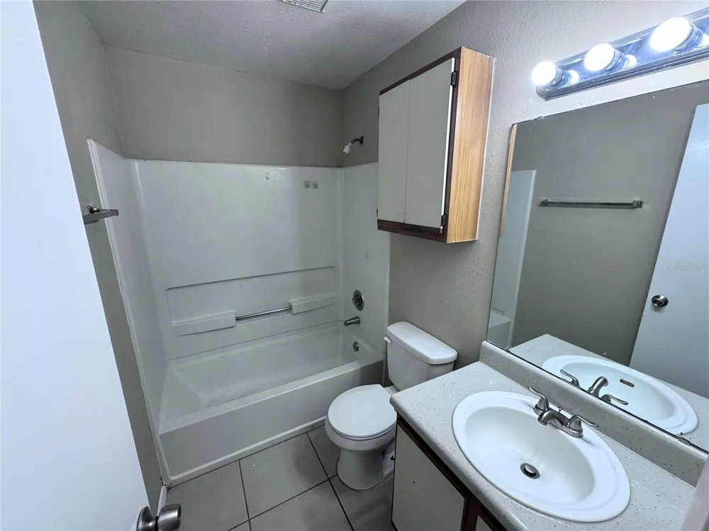 629 DORY LANE #202 Altamonte Springs, FL 32714