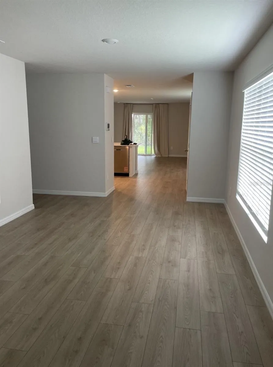 10650 HIDDEN BANKS GLEN Parrish, FL 34219
