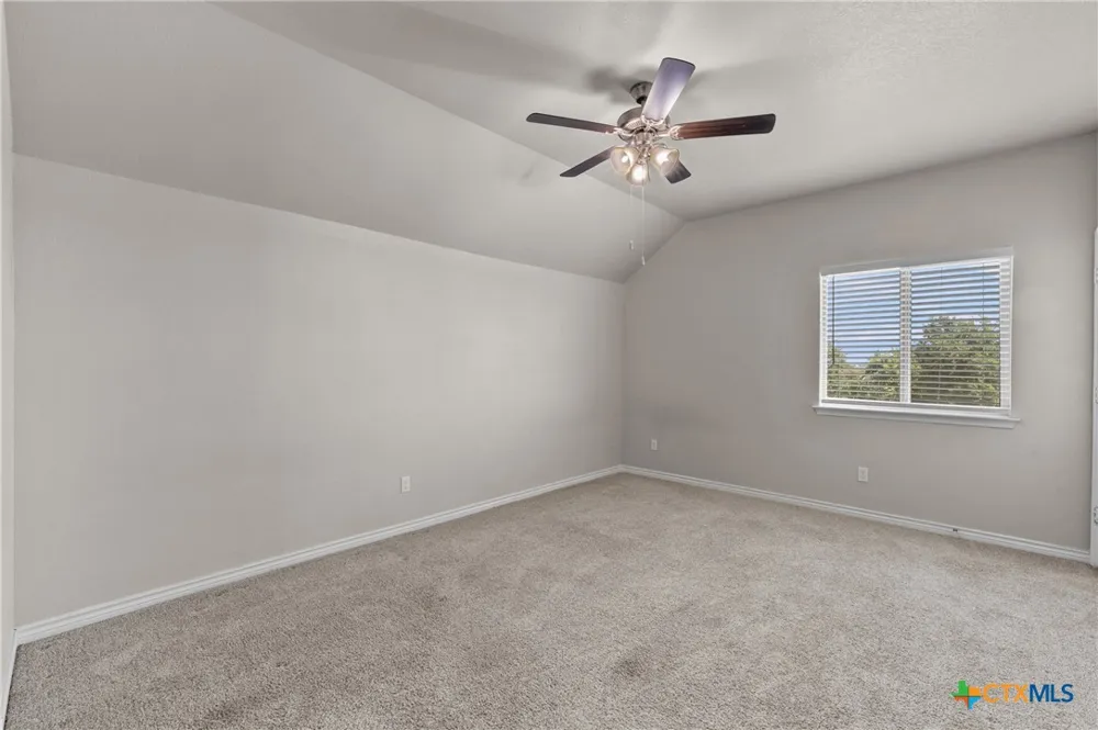 1527 Mountain Crest Cove Salado, TX 76571