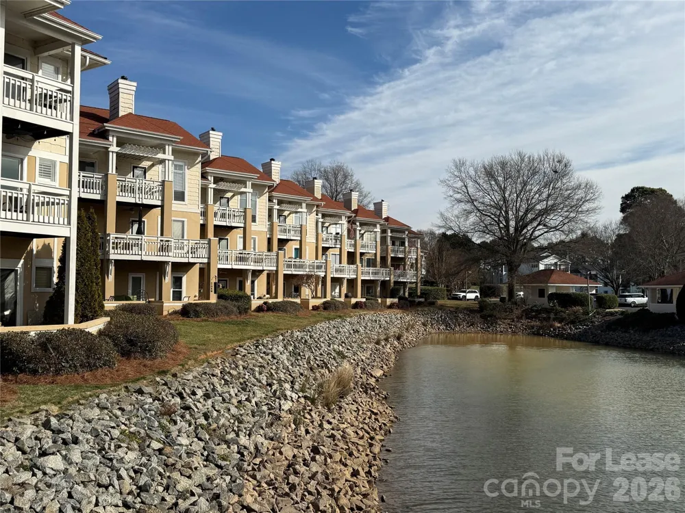 18009 Kings Point Drive #D Cornelius, NC 28031