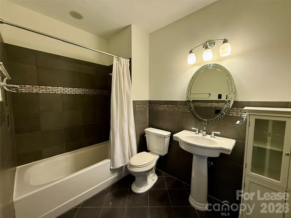 18009 Kings Point Drive #D Cornelius, NC 28031