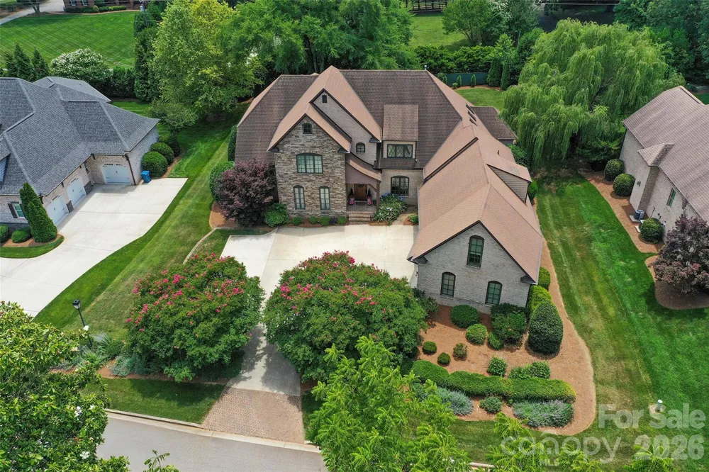 310 James Way Bermuda Run, NC 27006
