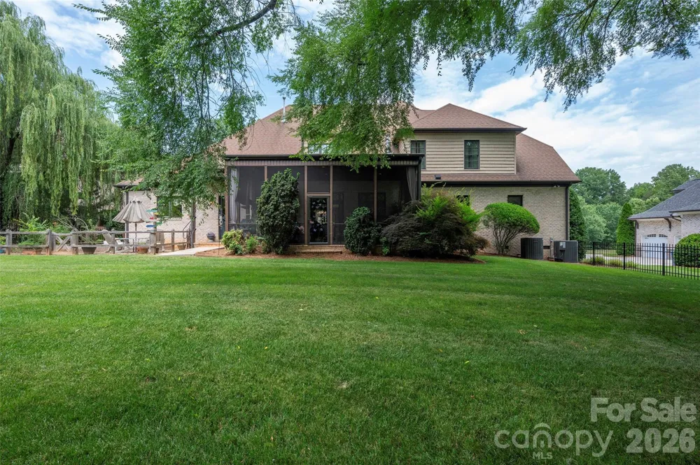 310 James Way Bermuda Run, NC 27006