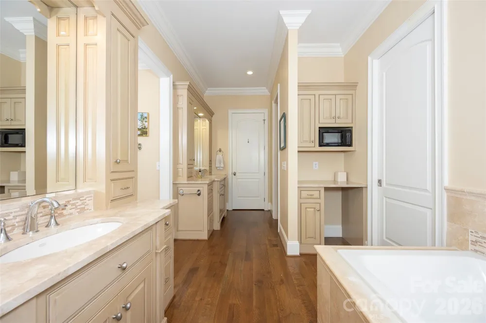 310 James Way Bermuda Run, NC 27006