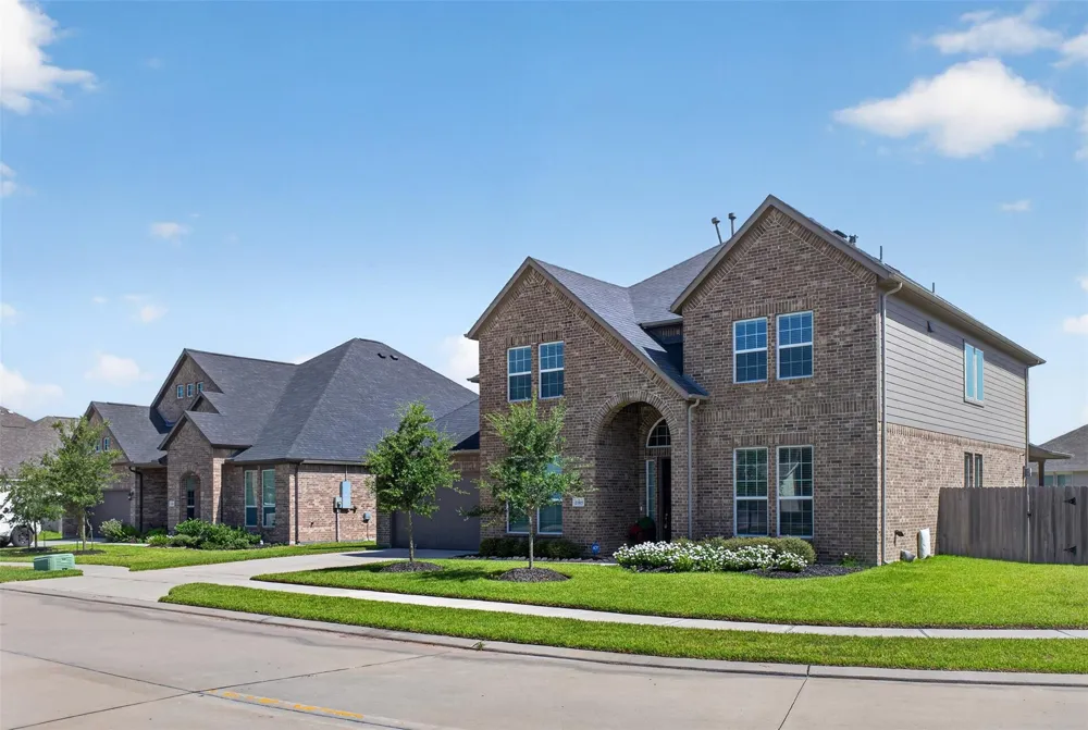 23515 Meritage Drive Alvin, TX 77511