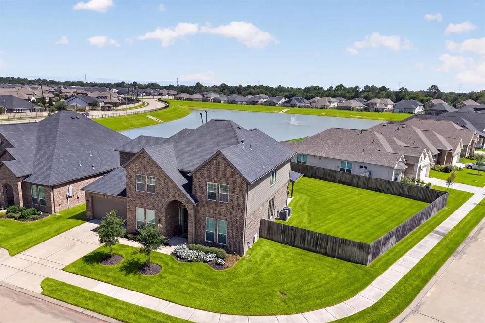 23515 Meritage Drive Alvin, TX 77511