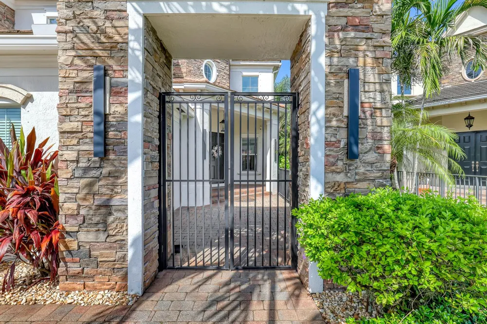 8541 Butler Greenwood Drive Royal Palm Beach, FL 33411