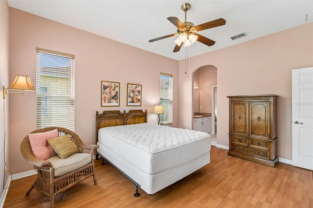 12154 PUTTER GREEN COURT New Port Richey, FL 34654